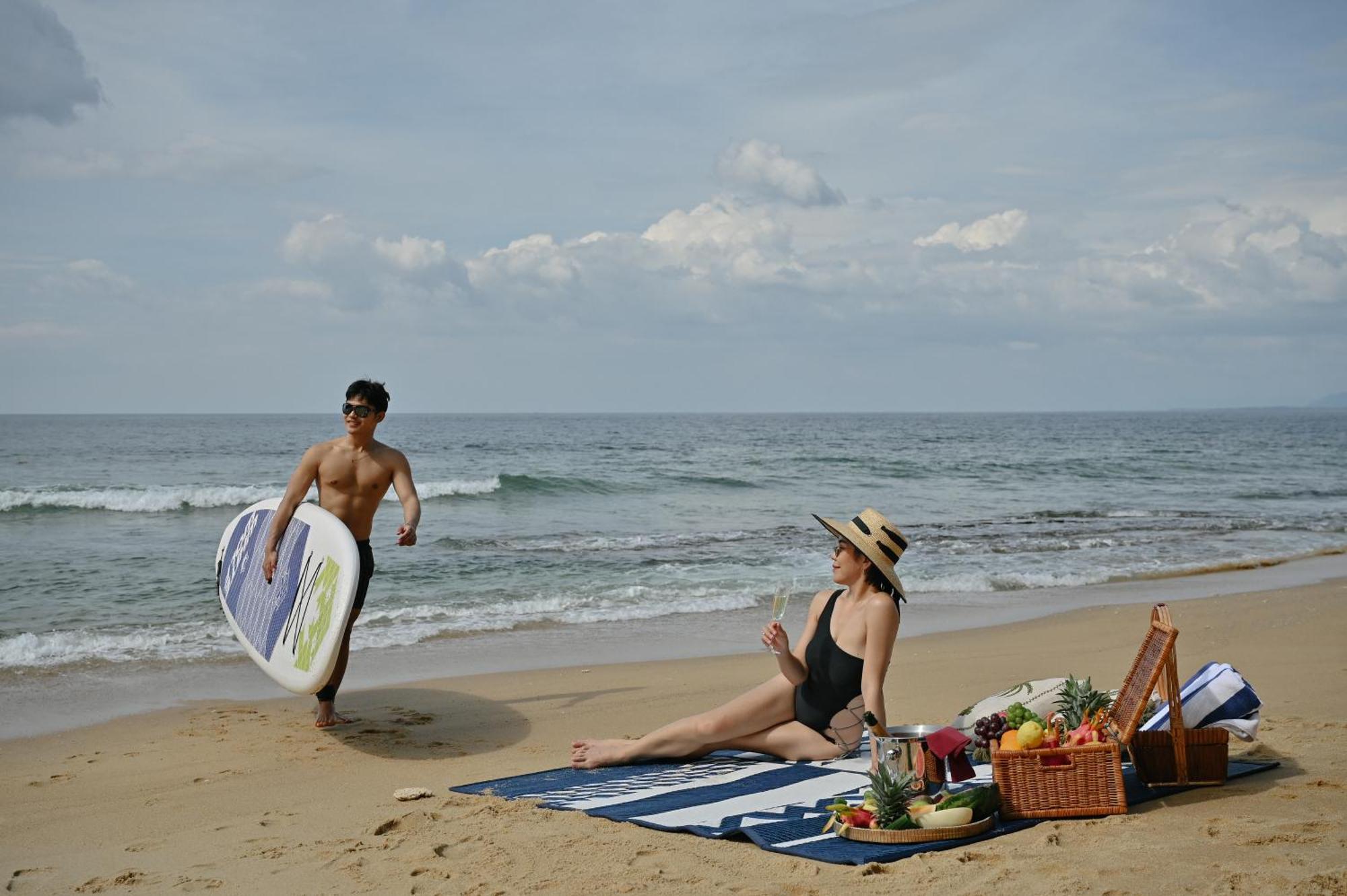 Arinara Beach Resort Phuket - Sha Extra Plus Bang Tao Plajı Dış mekan fotoğraf