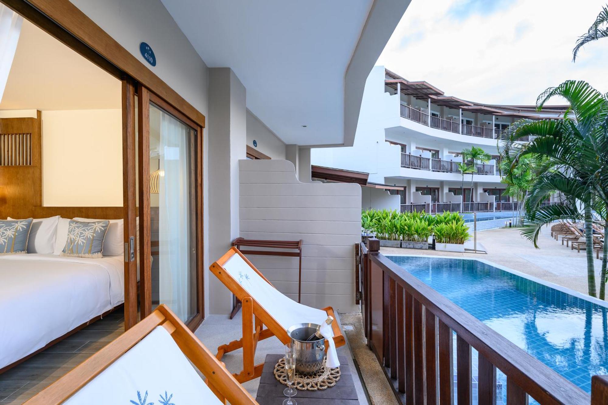Arinara Beach Resort Phuket - Sha Extra Plus Bang Tao Plajı Dış mekan fotoğraf